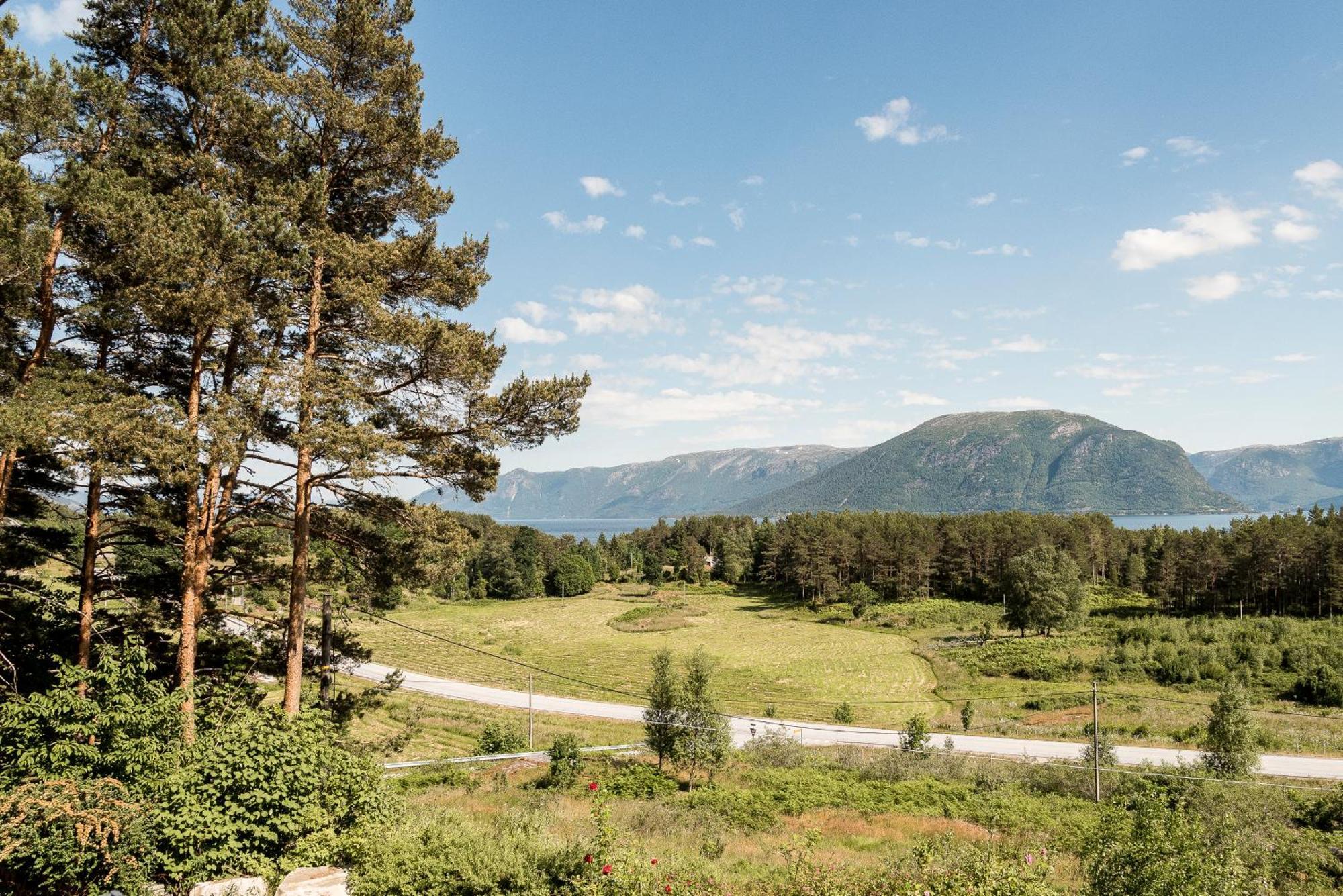 Bosdalhuset Villa Lavik  Bagian luar foto