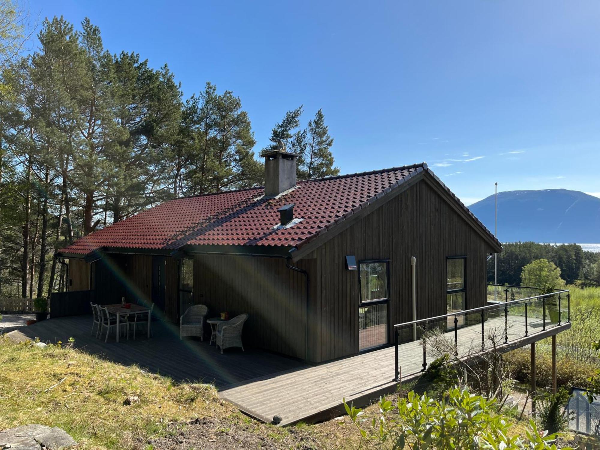 Bosdalhuset Villa Lavik  Bagian luar foto