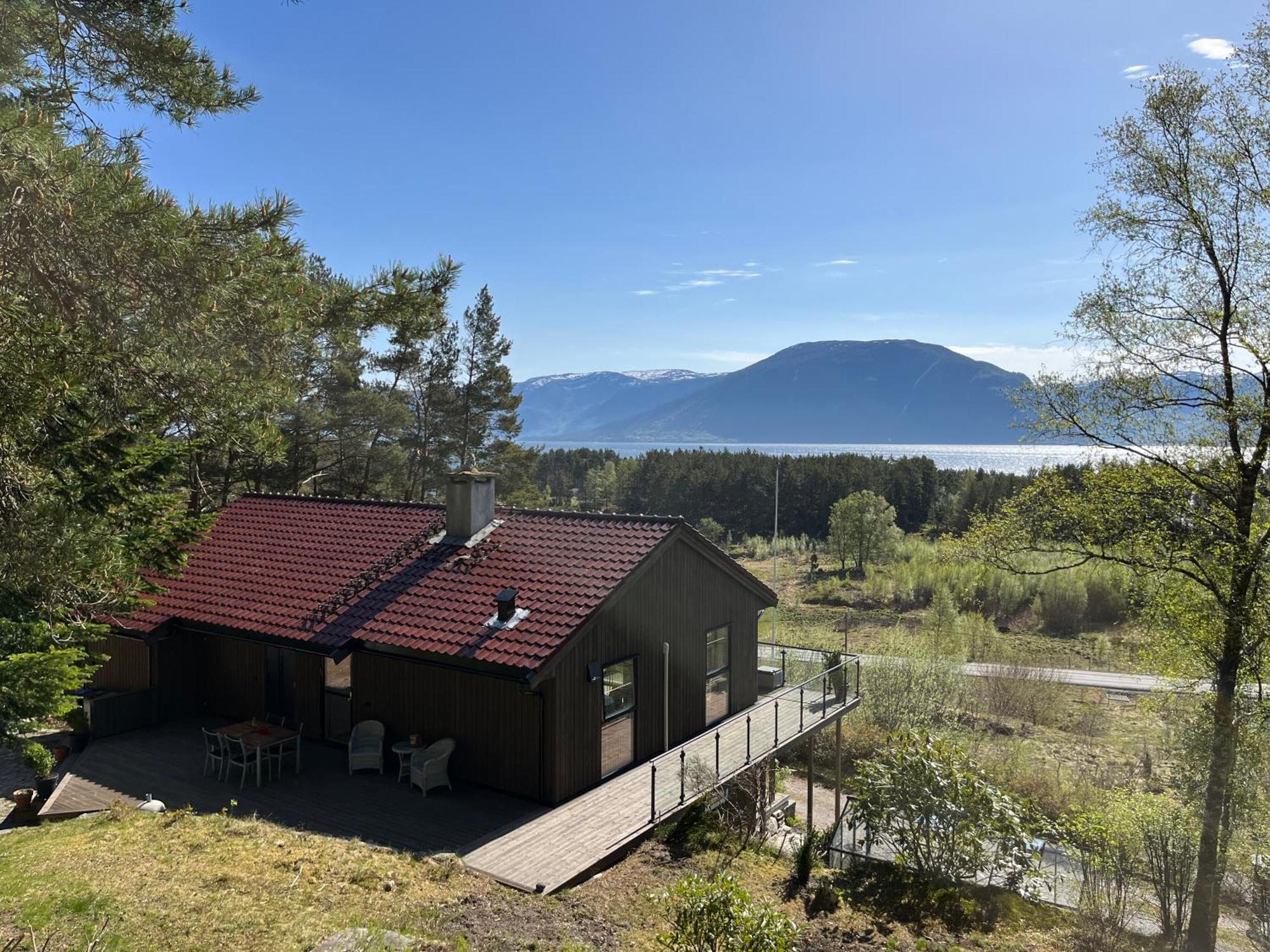 Bosdalhuset Villa Lavik  Bagian luar foto